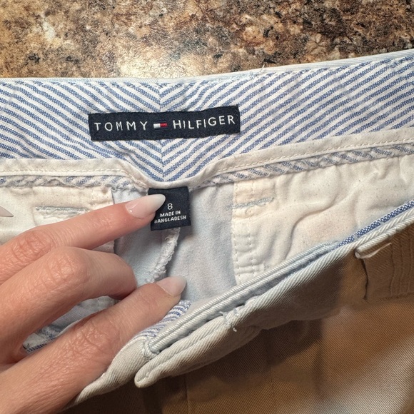 Tommy Hilfiger Light Blue Women's Chino Bermuda Shorts - Picture 6 of 7